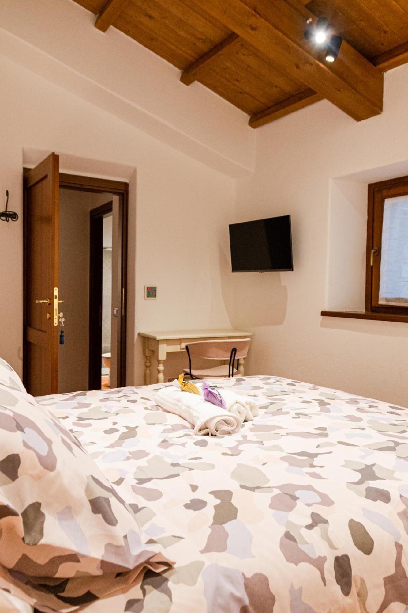 B&B Casa Del Pietro Pieve San Giovanni Экстерьер фото